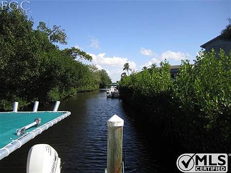 2nd image of 5201 Blue Crab Cir #1