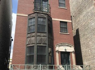 1040 N Orleans St #1, Chicago, IL 60610