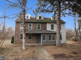 1825 Old Schuylkill Rd, Spring City, PA 19475