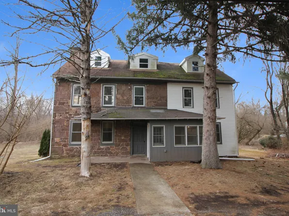 1825 Old Schuylkill Rd, Spring City, PA 19475