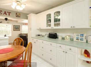 3014 NW 46th St, Tamarac, FL 33309