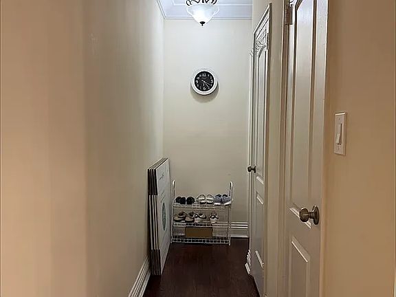 4th image of 22-27 76th St #B1