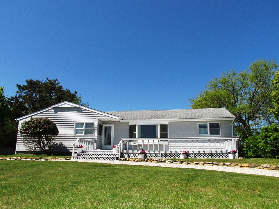 1st image of 179 W Lake Dr