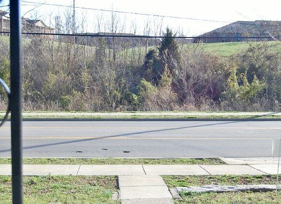 2nd image of 208 Tates Creek Ave