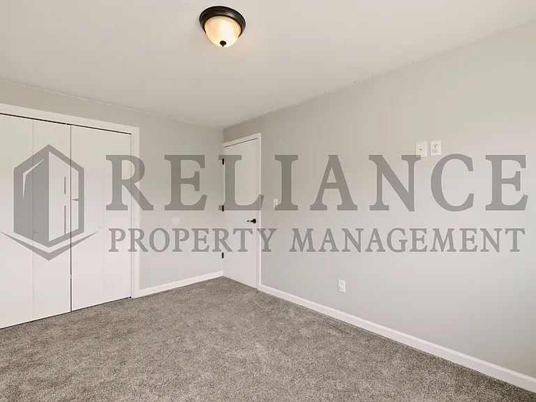 1726 N Black Oak Ct — Photo 41