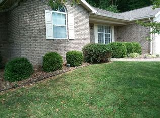 4701 Deer Run Ct, Evansville, IN 47712