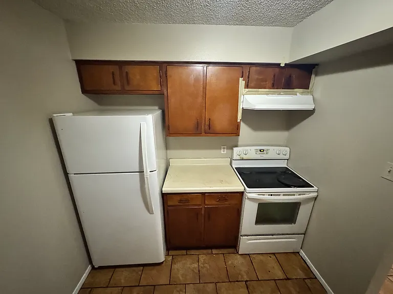 680 Sharp Ln #207 — Photo 14
