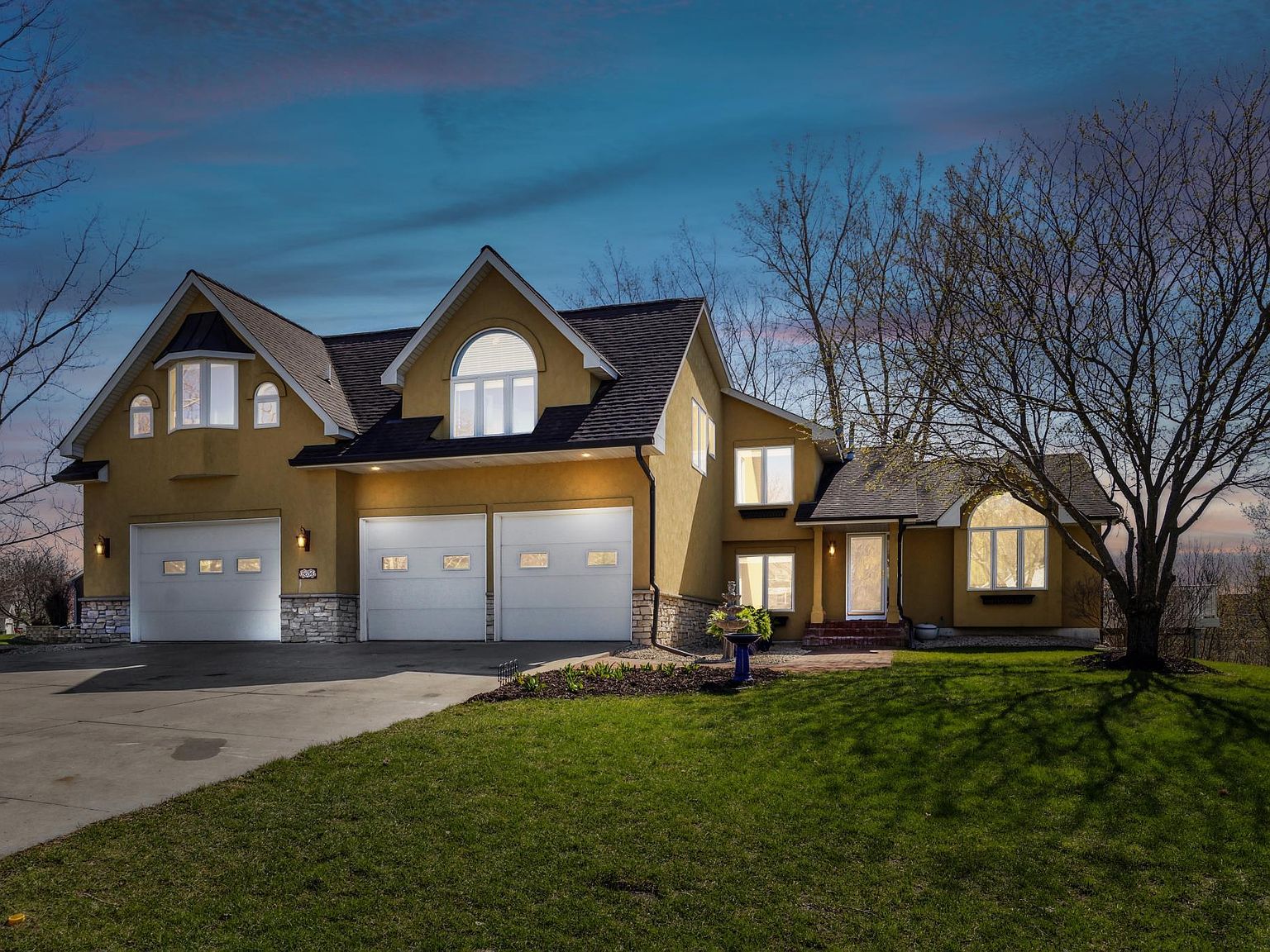 8634 Valley View Ct, Chanhassen, MN 55317 MLS 6429943 Zillow