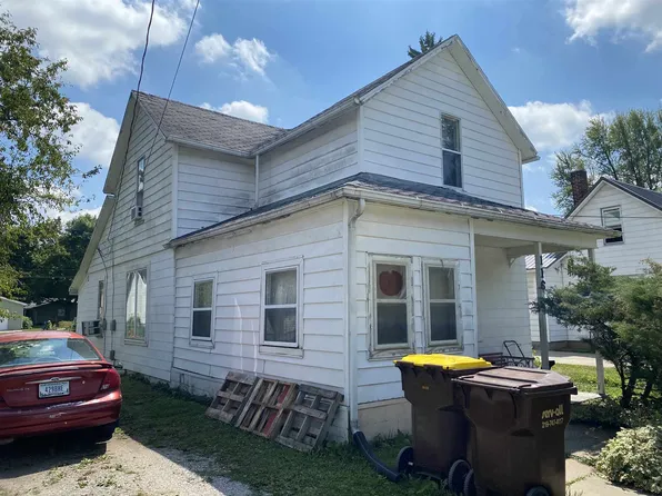 116 S Cleveland St, Auburn, IN 46706