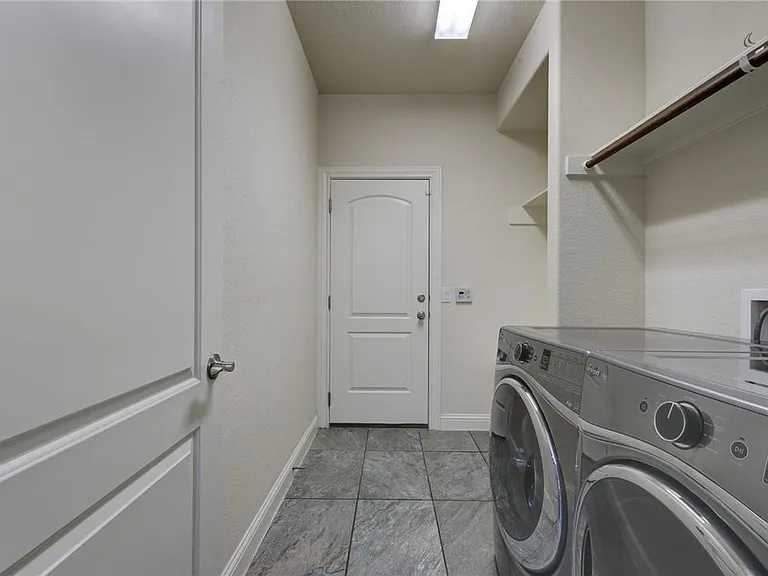 14204 Tyburn Trl — Photo 13
