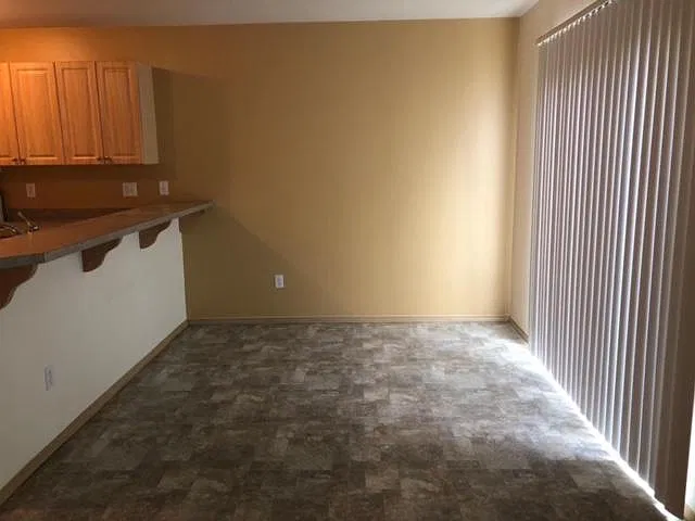 3 bed, 2.5 bath, 1760 sqft, $2,700 — Photo 3