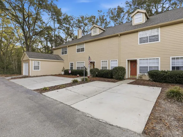 5269 SW 97th Dr, Gainesville, FL 32608