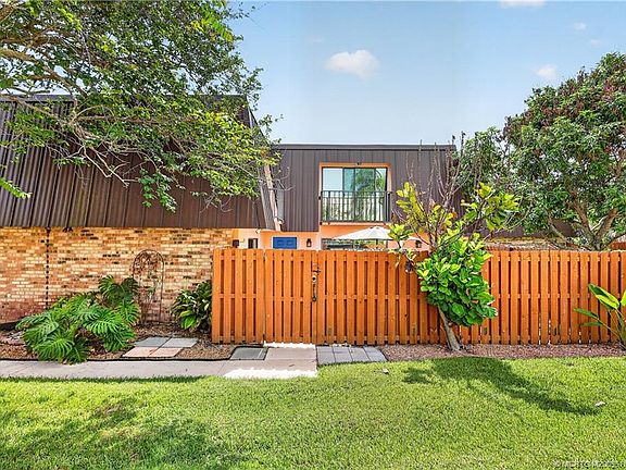 2nd image of 5708 SE Windsong Ln