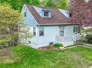 46 Brooklyn Rd, Stanhope, NJ 07874
