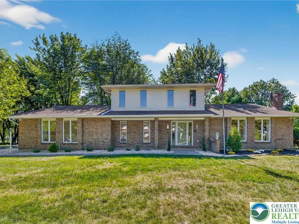 481 Lark St, Nazareth, PA 18064