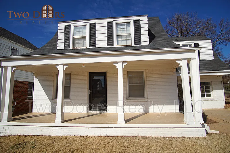 2321 NW 25th St