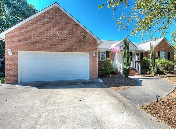 3rd image of 7417 Moss Rose Ct