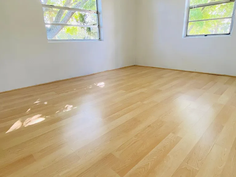 1908 Glendon Dr — Photo 13