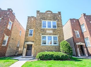 7238 N Bell Ave, Chicago, IL 60645
