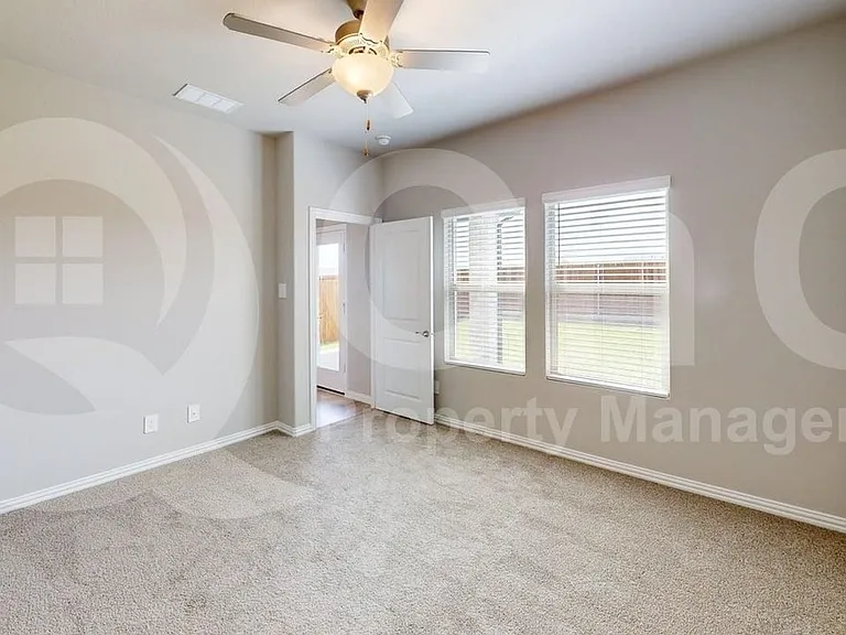 517 Ridgedale Dr — Photo 11