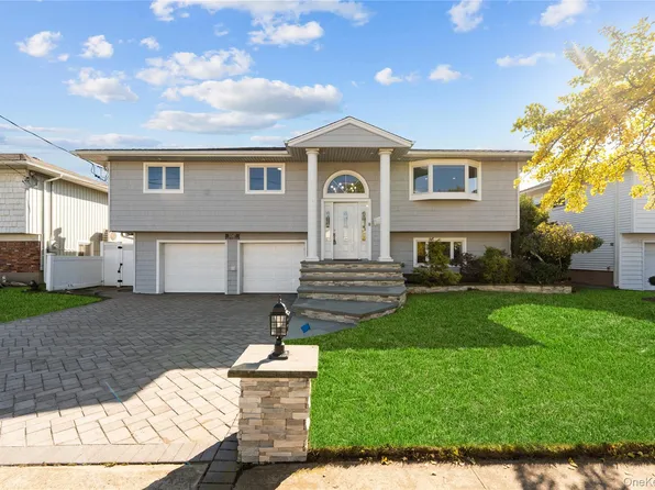 3347 Ocean Harbor Dr, Oceanside, NY 11572