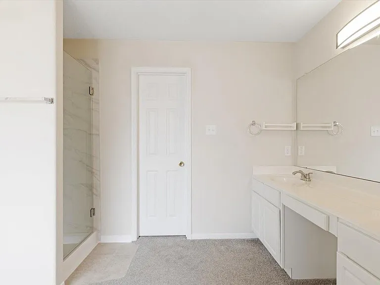 4810 Vintage Grove Ct — Photo 21