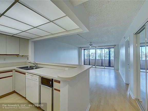 2nd image of 740 S Federal Hwy APT 211