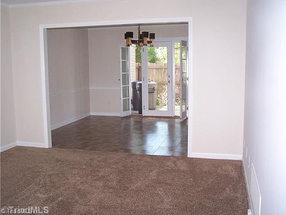 3rd image of 5121 Lawndale Dr