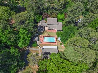 1670 Huntington Dr, Marietta, GA 30066