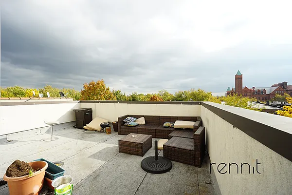 Rented by Rennit Inc. | media 19