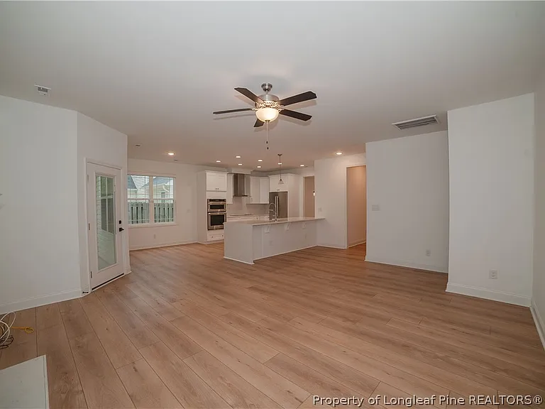 212 Stafford Ave — Photo 15
