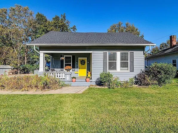 311 Douglas Ave, Versailles, KY 40383