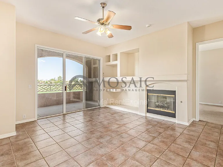 3800 S Cantabria Cir #1065 — Photo 7