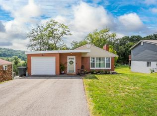 107 Beach Dr, Charleroi, PA 15022