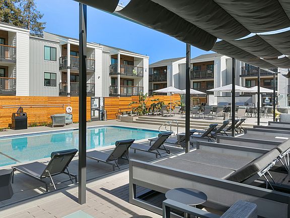 5th image of 707 Leahy St APT 312