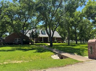 5615 Equestrian Ct, Granbury, TX 76049