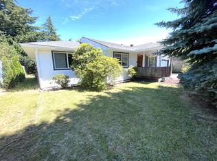402 SE 108th Ave, Portland, OR 97216