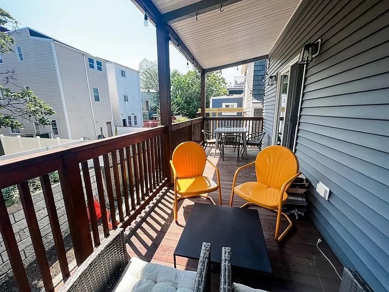 69 Falcon St #3 — Photo 15