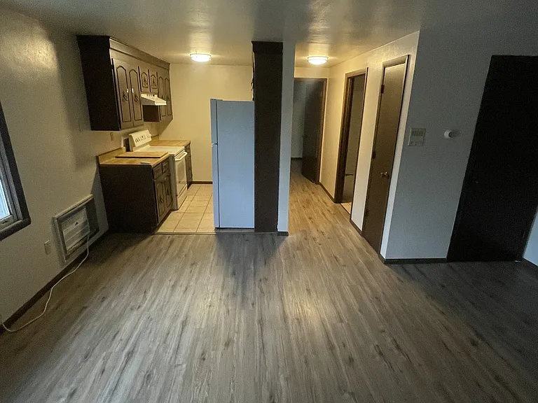100 Aspen Ct #5 — Photo 1