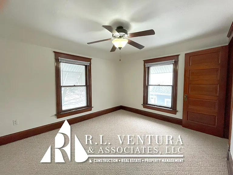 413 Blaine Ave — Photo 6