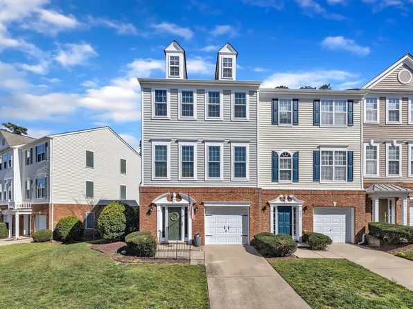 301 Coral Creek Ln, Morrisville, NC 27560