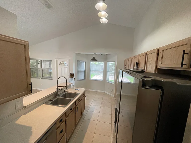 1307 Carpenter Branch Ct — Photo 14