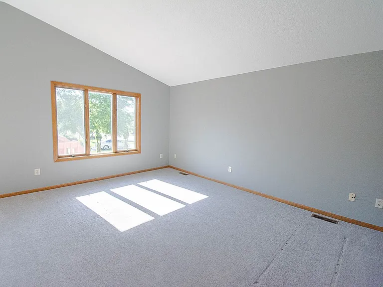 3536 Kelsey Ln SW — Photo 2