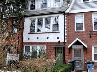 6854 Dartmouth St, Flushing, NY 11375
