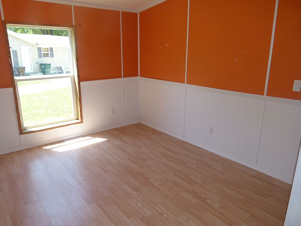 4613 Palmer St, Lansing, MI 48910 Zillow