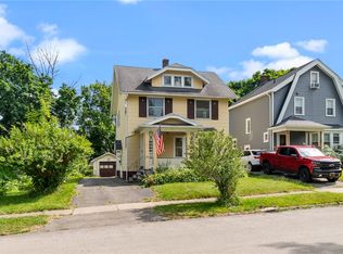 287 Laurelton Rd, Rochester, NY 14609