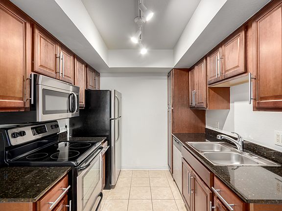 5th image of 7350 N Via Paseo Del Sur APT O106