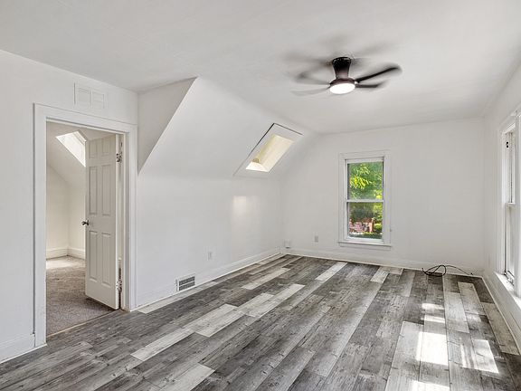 3rd image of 242 Crocker Blvd #2