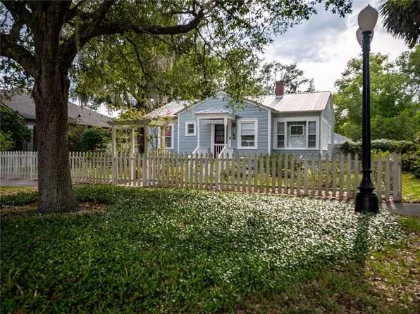 1102 S Oak Ave, Sanford, FL 32771