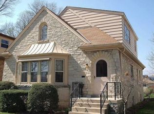 3871 S Austin St, Milwaukee, WI 53207